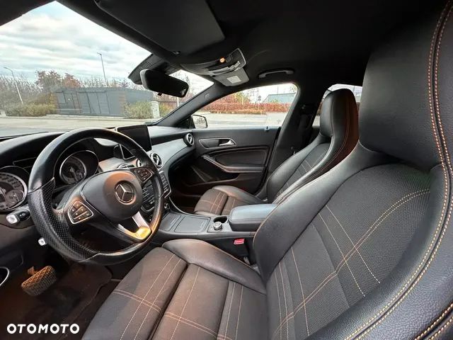 Mercedes-Benz CLA - 22
