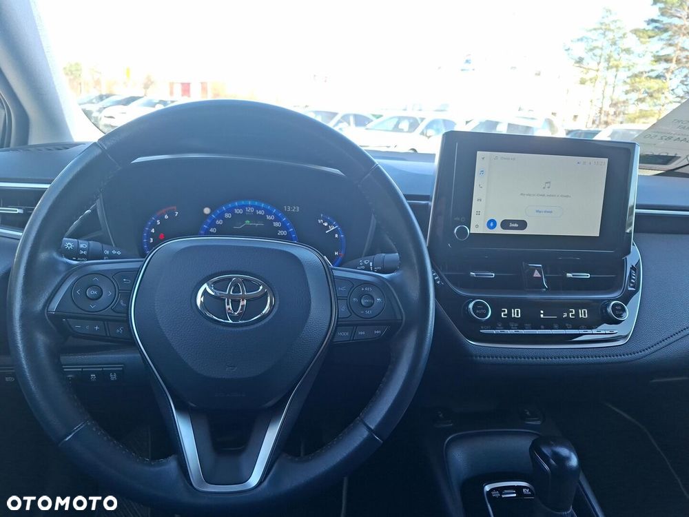 Toyota Corolla 1.8 Hybrid Comfort - 18