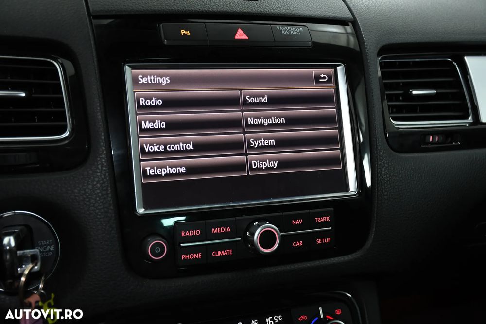 Volkswagen Touareg 3.0 V6 TDI DPF Mountain - 19