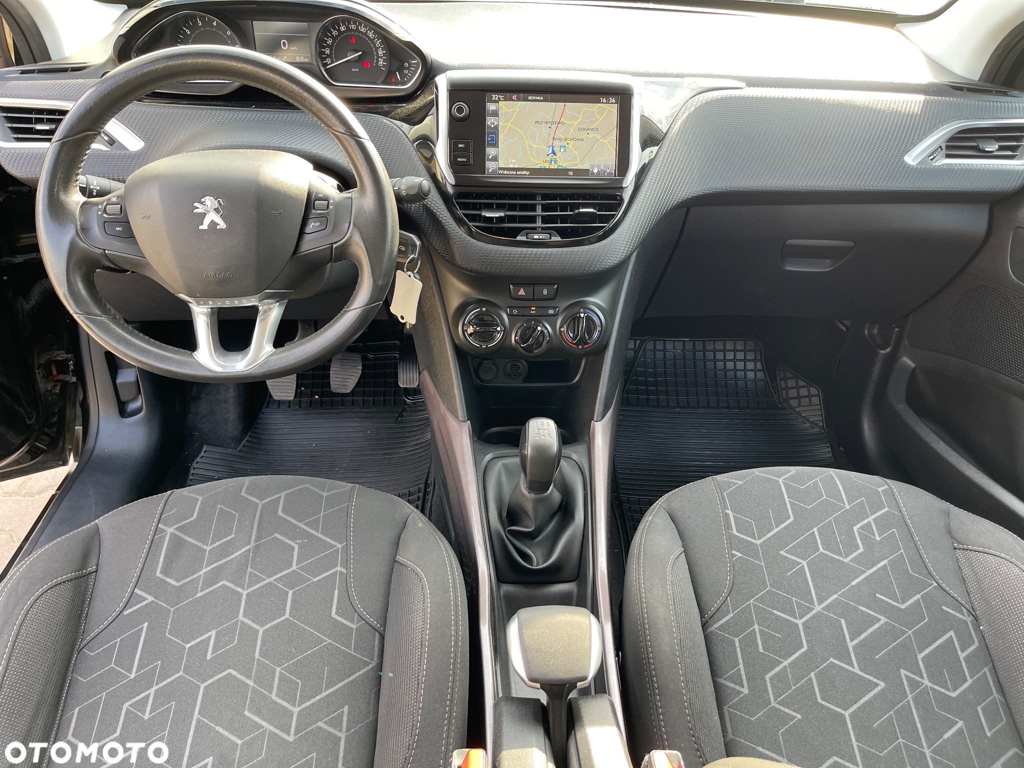 Peugeot 2008 - 20