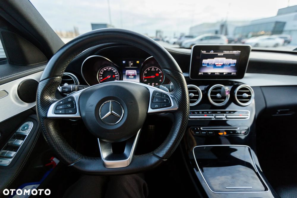 Mercedes-Benz Klasa C 200 4-Matic 9G-TRONIC - 9