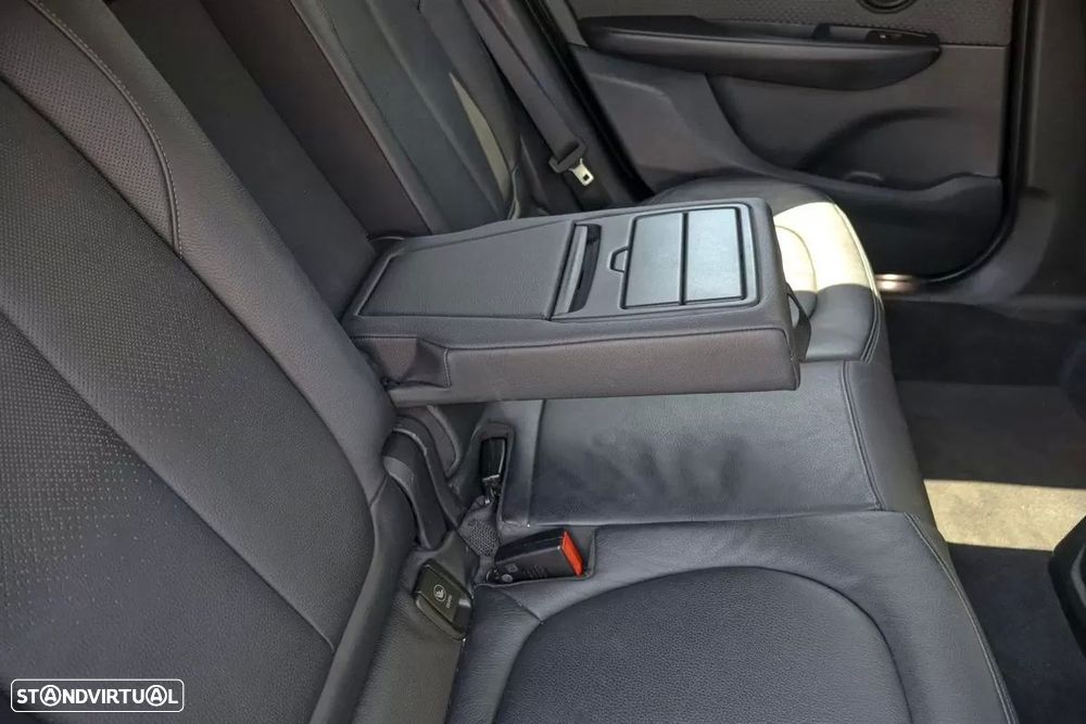 BMW 218 Active Tourer d Advantage - 17