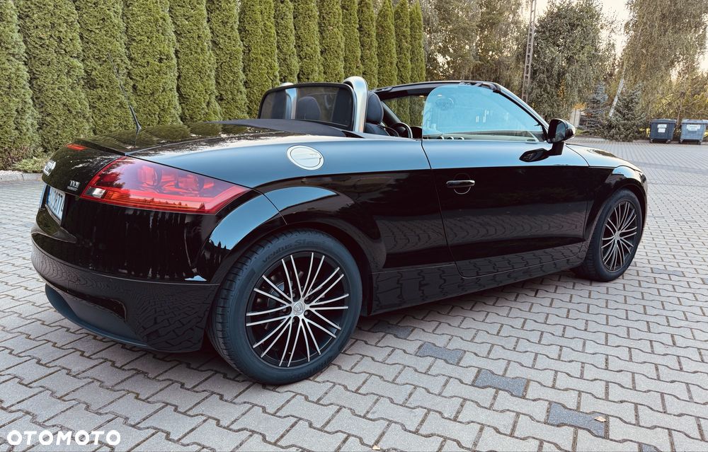 Audi TT Roadster - 6