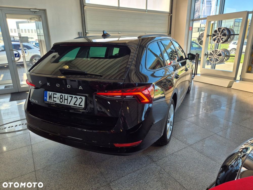 Skoda Octavia 2.0 TDI Ambition DSG - 27