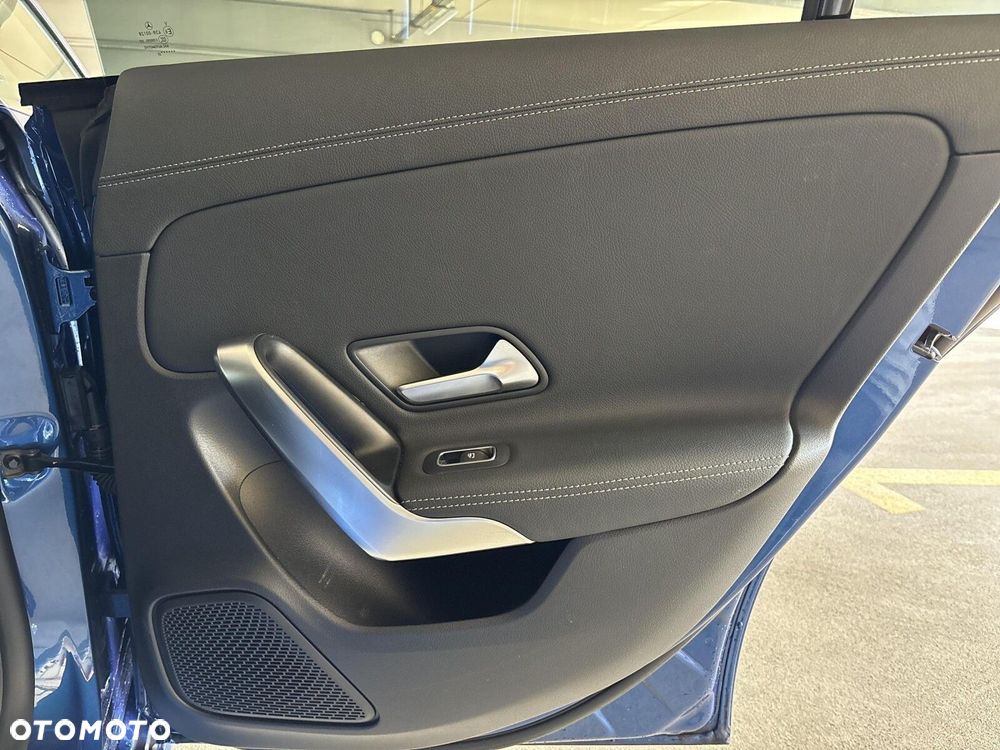 Mercedes-Benz CLA - 22