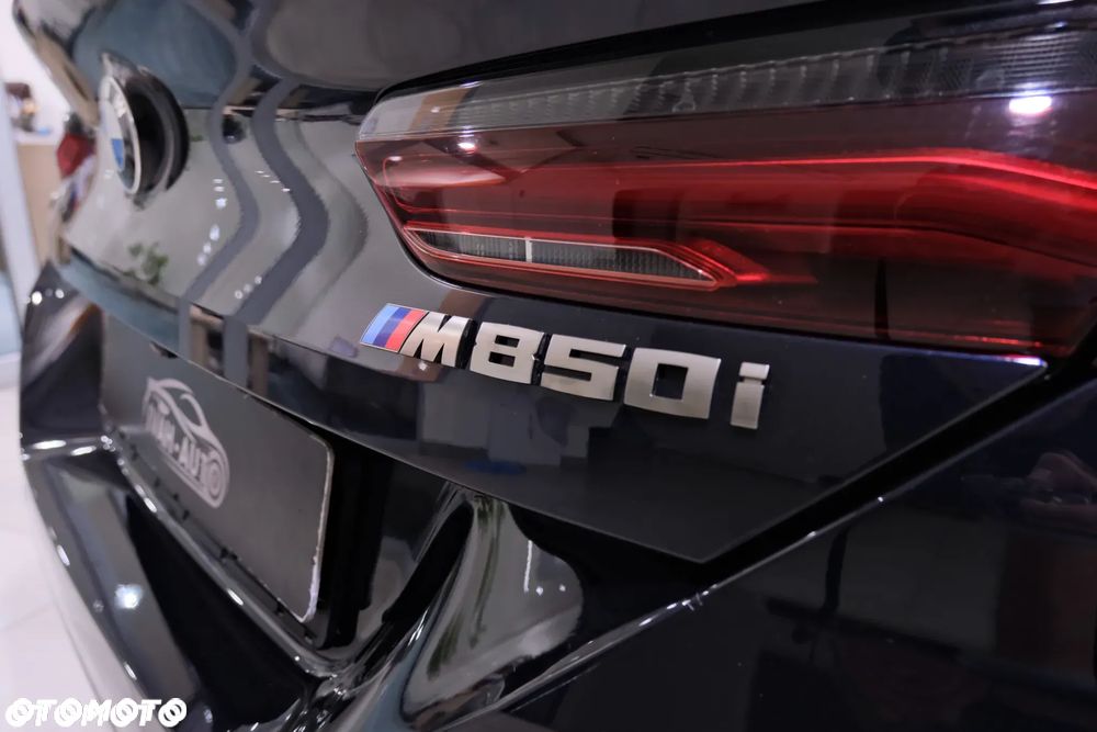 BMW Seria 8 M850i xDrive - 13