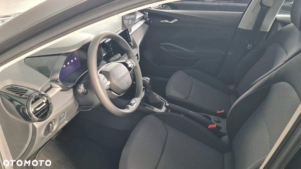 Skoda Fabia 1.0 TSI Drive DSG - 7