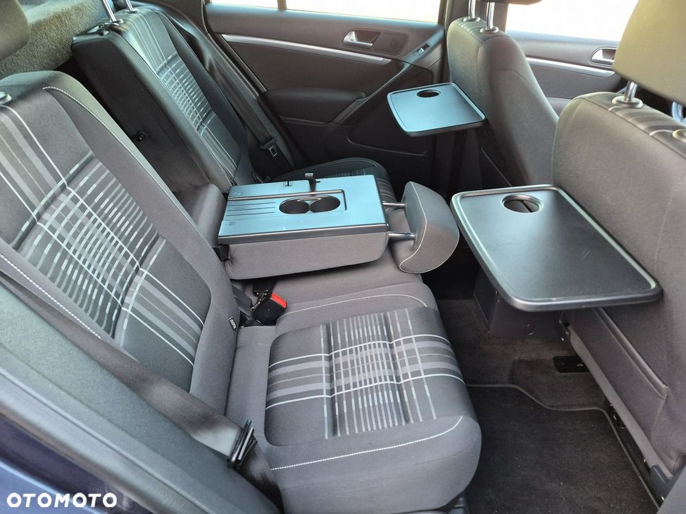 Volkswagen Tiguan - 25