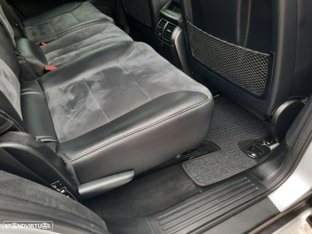Mercedes-Benz R 300 CDI 4-Matic — fotografia 32
