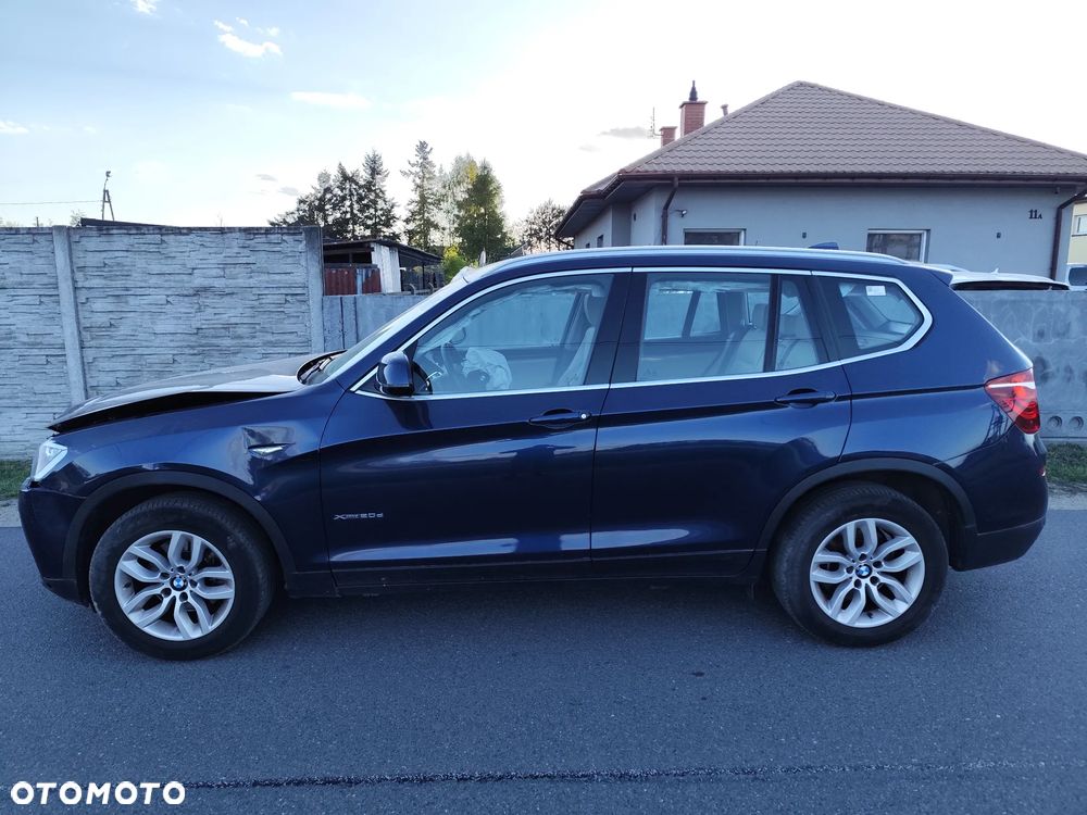BMW X3 xDrive20d Advantage - 2