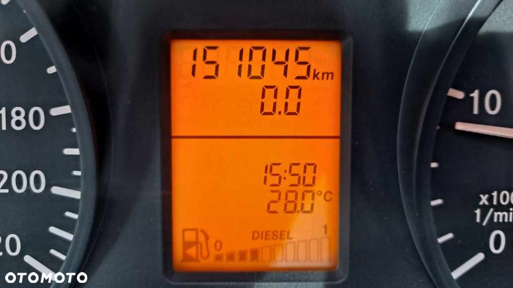 Mercedes-Benz VITO - 9