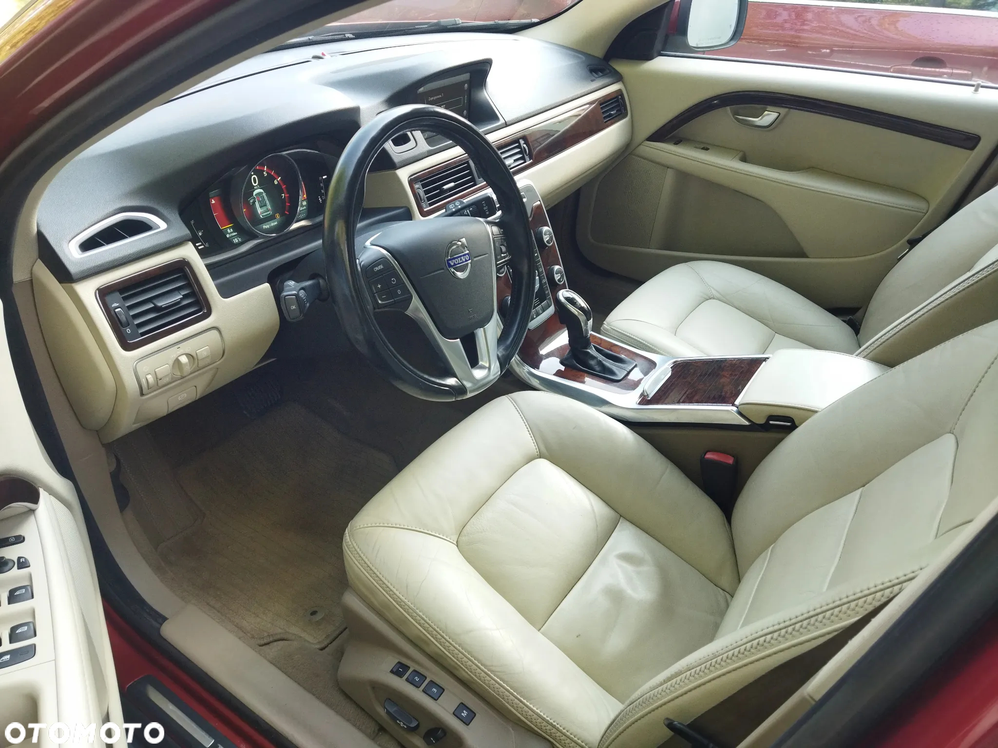 Volvo XC 70 - 6