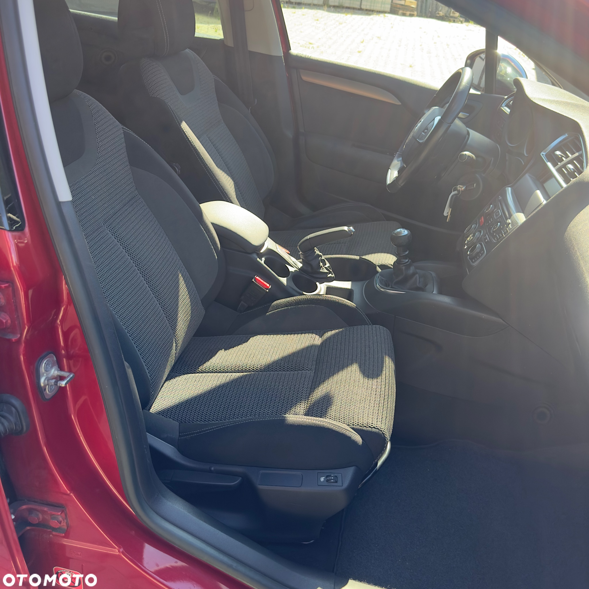 Citroën C4 1.2 e-THP Exclusive - 11