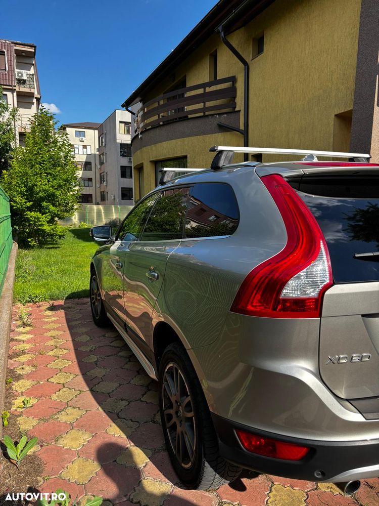 Volvo XC 60 D5 AWD Summum - 8