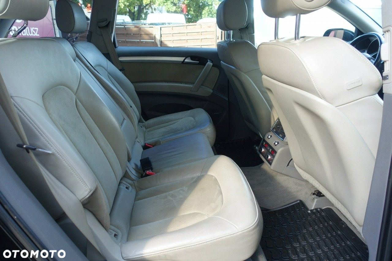 Audi Q7 - 13