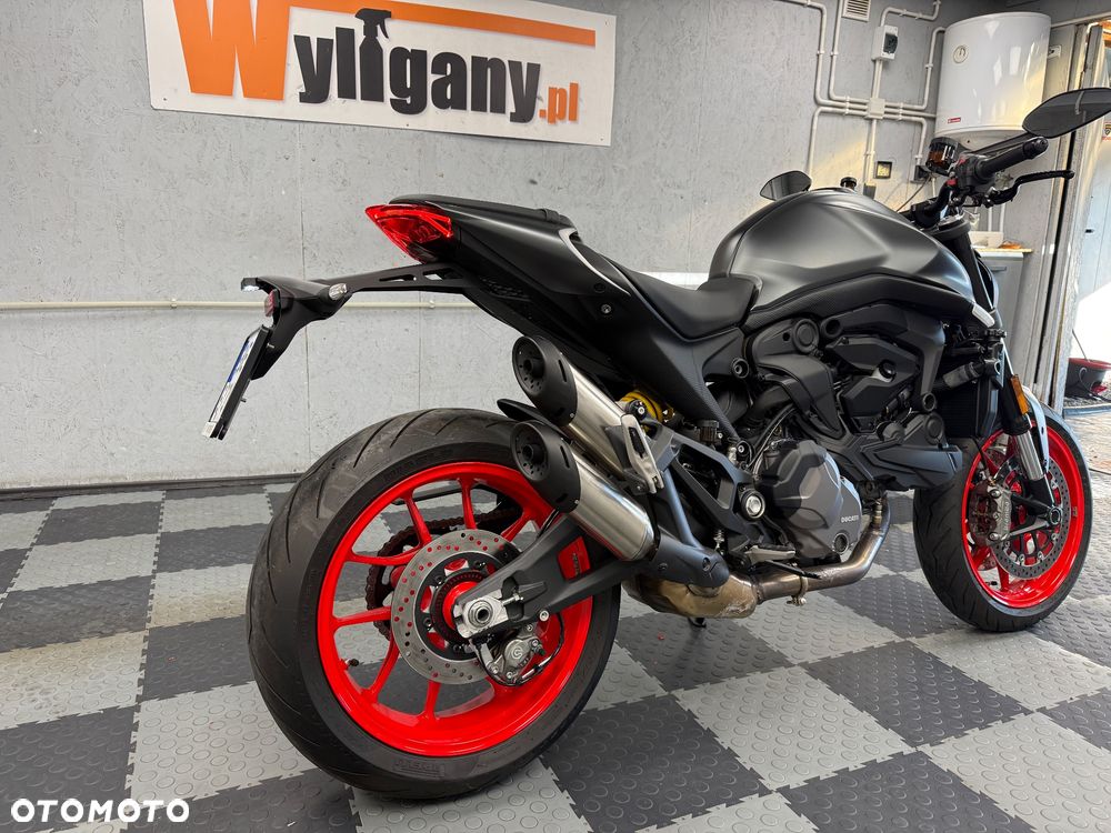 Ducati Monster - 6