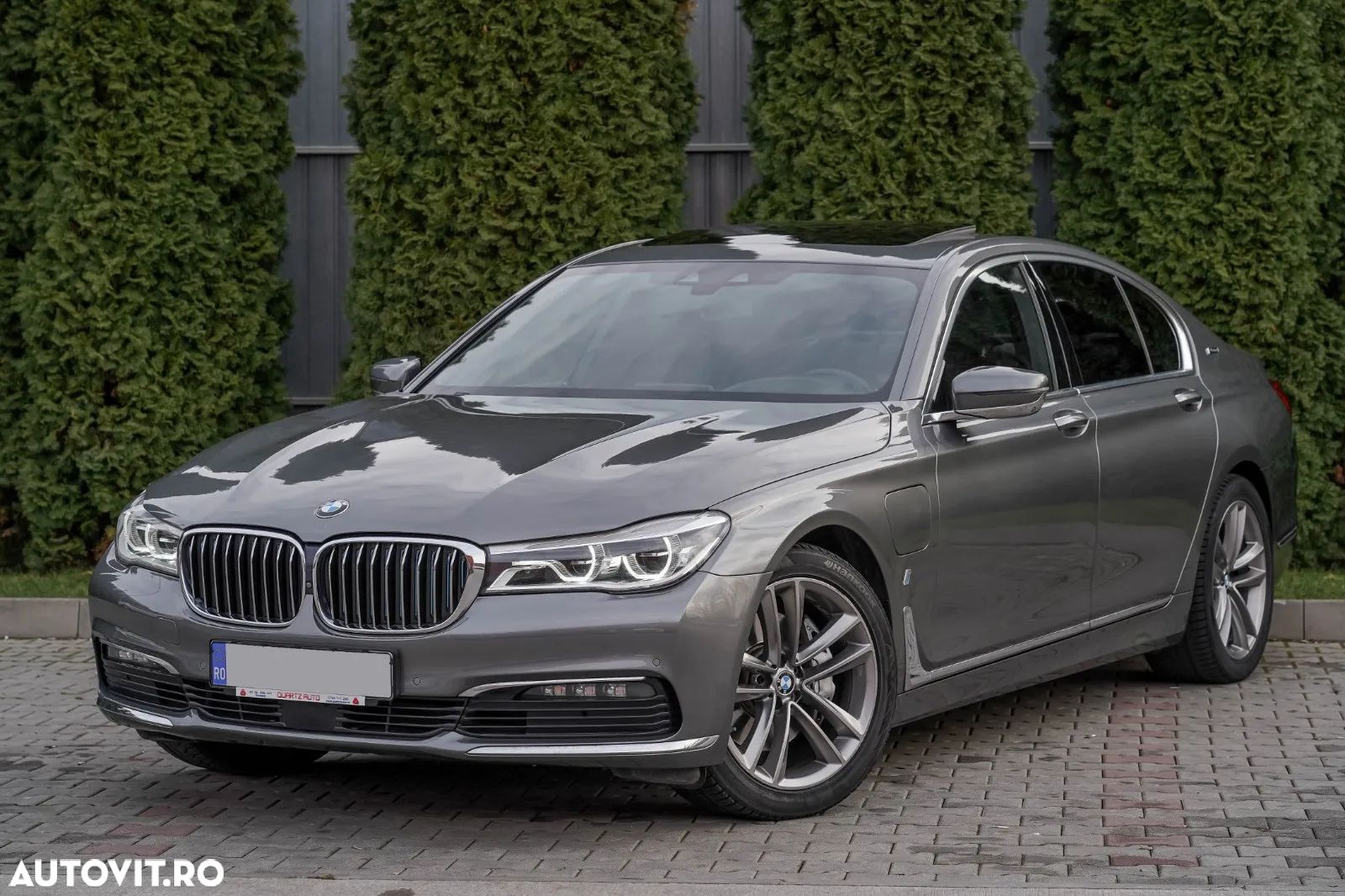 BMW Seria 7 - 1