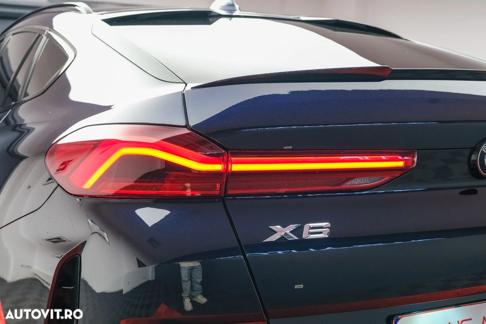 BMW X6 xDrive40d AT MHEV - 12