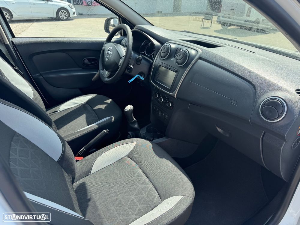 Dacia Sandero 0.9 TCe Stepway 124g - 6