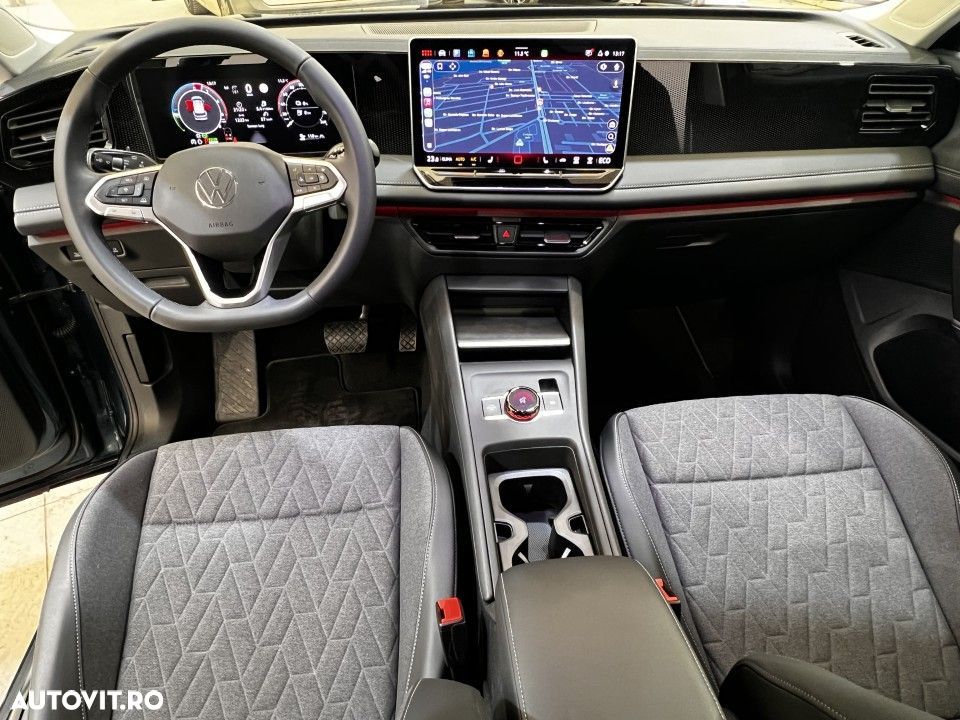 Volkswagen Tiguan - 5