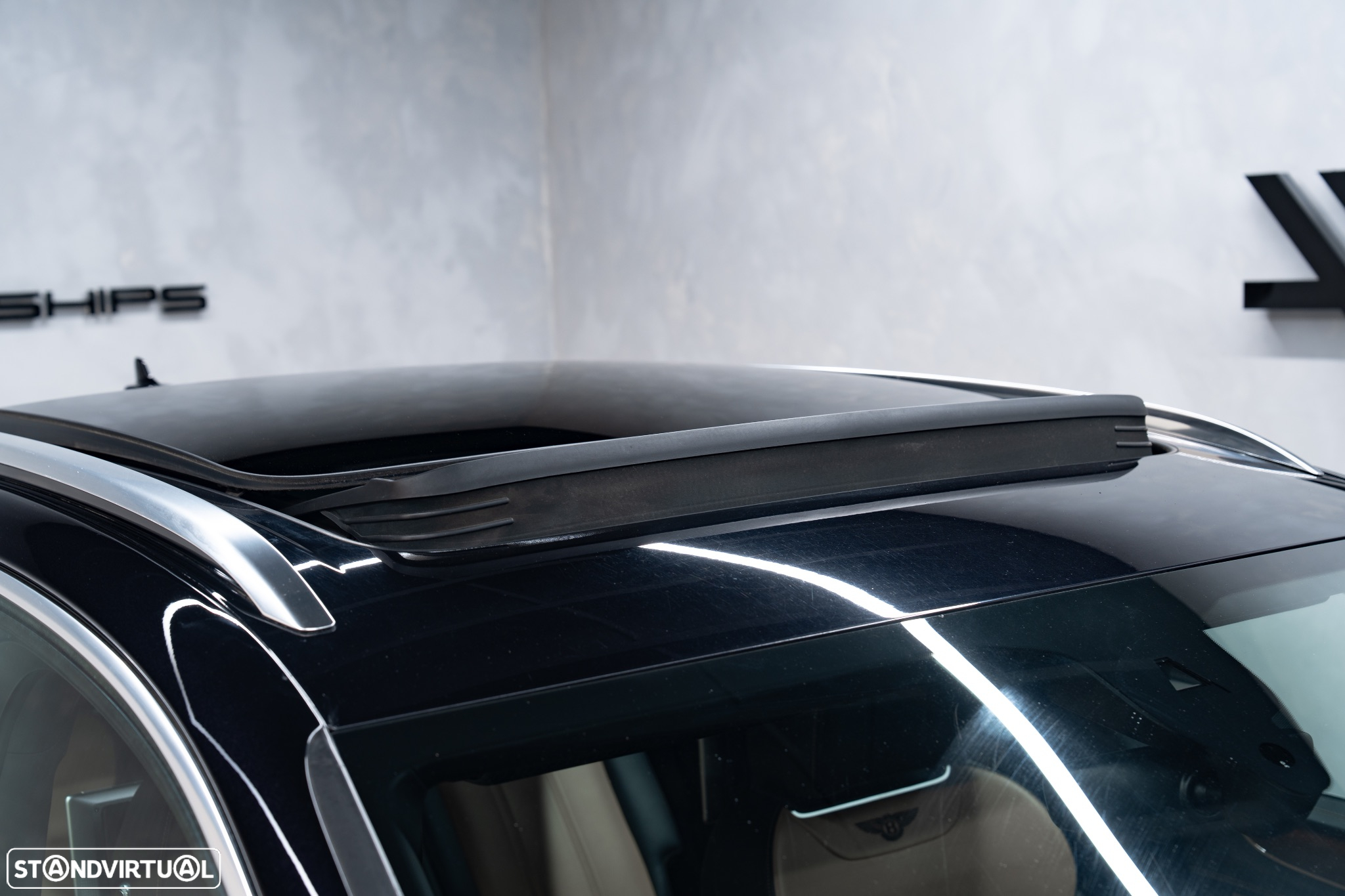 Bentley Bentayga V8 - 8