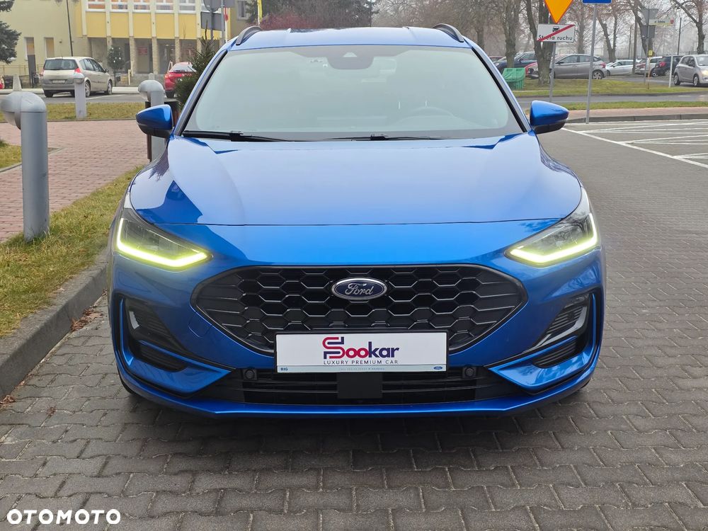 Ford Focus 1.0 EcoBoost mHEV ST-Line X - 37