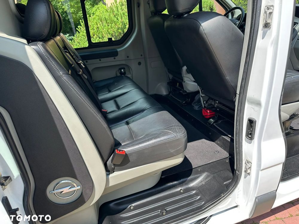 Opel Vivaro - 4
