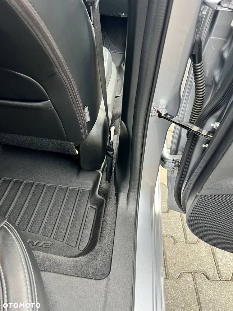 Subaru Impreza 2.0i Sport (EyeSight) Lineartronic - 28