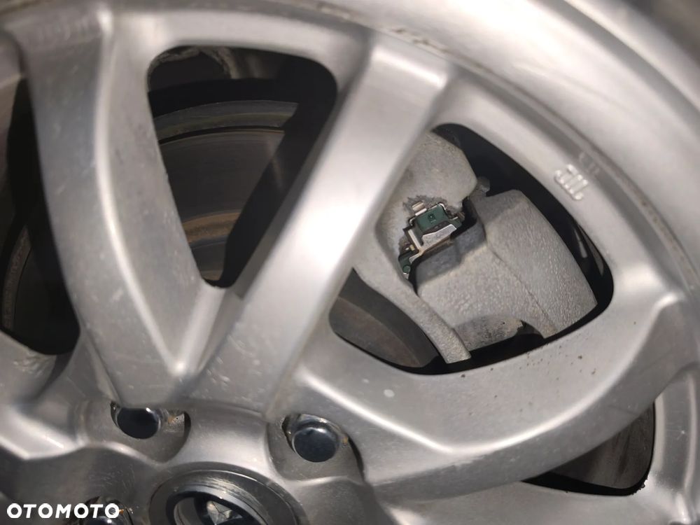 Toyota Prius+ Hybrid 135 Comfort - 28