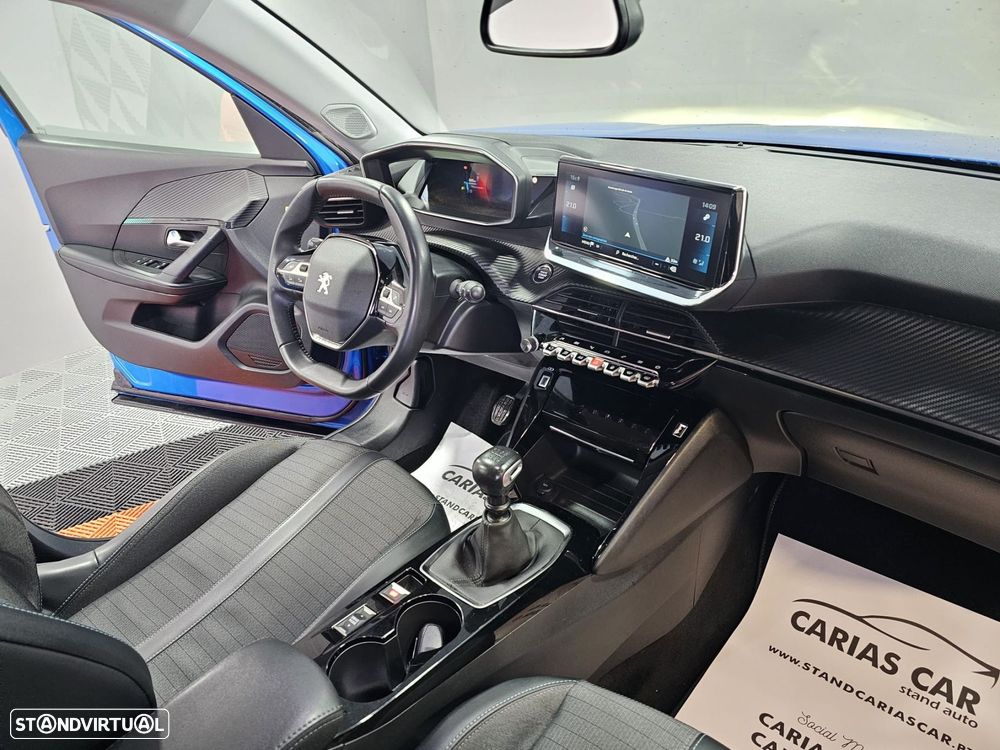 Peugeot 2008 1.2 PureTech Allure Pack - 21
