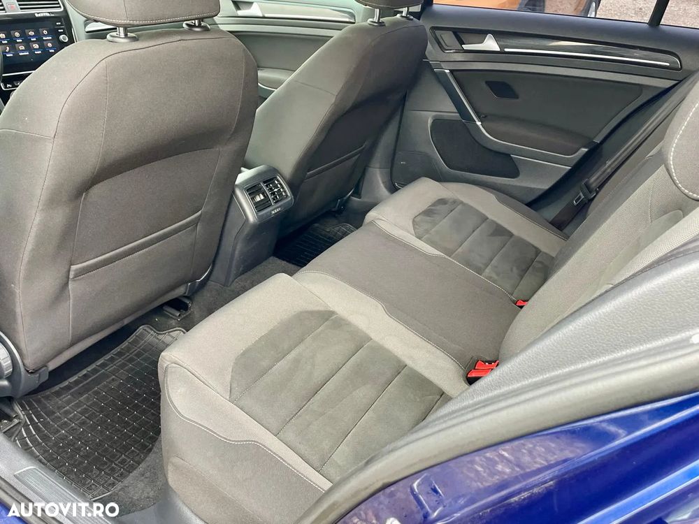 Volkswagen Golf Variant 2.0 TDI SCR DSG Highline - 15