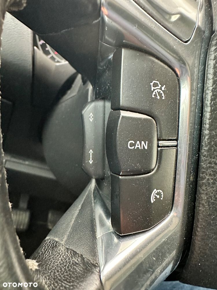 Ford S-Max - 16