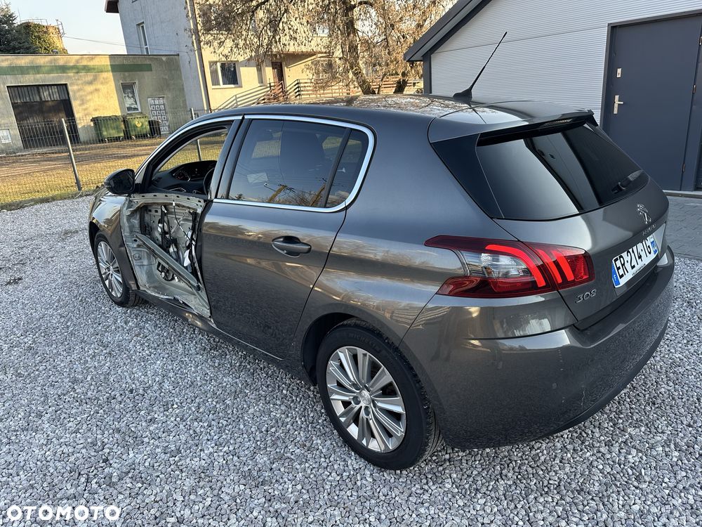 Peugeot 308 - 6