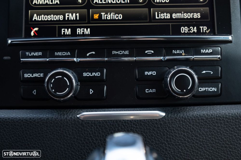 Porsche Macan S - 27