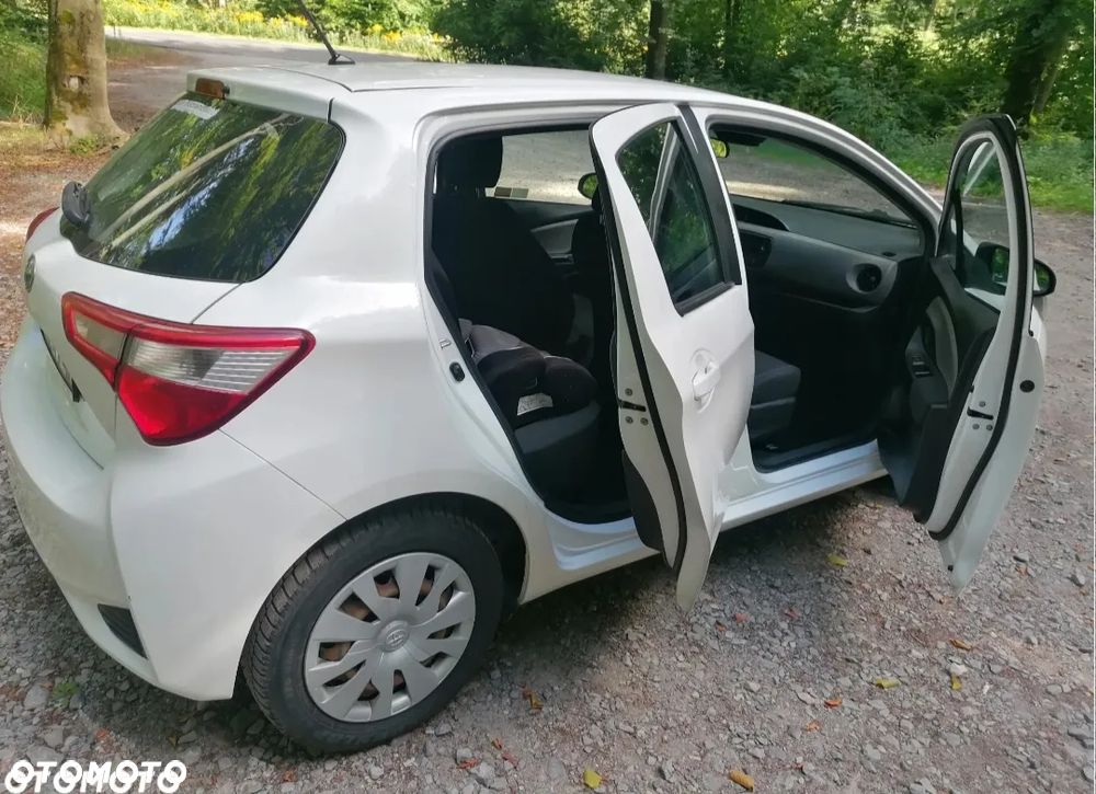 Toyota Yaris 1.0 Premium EU6 - 2