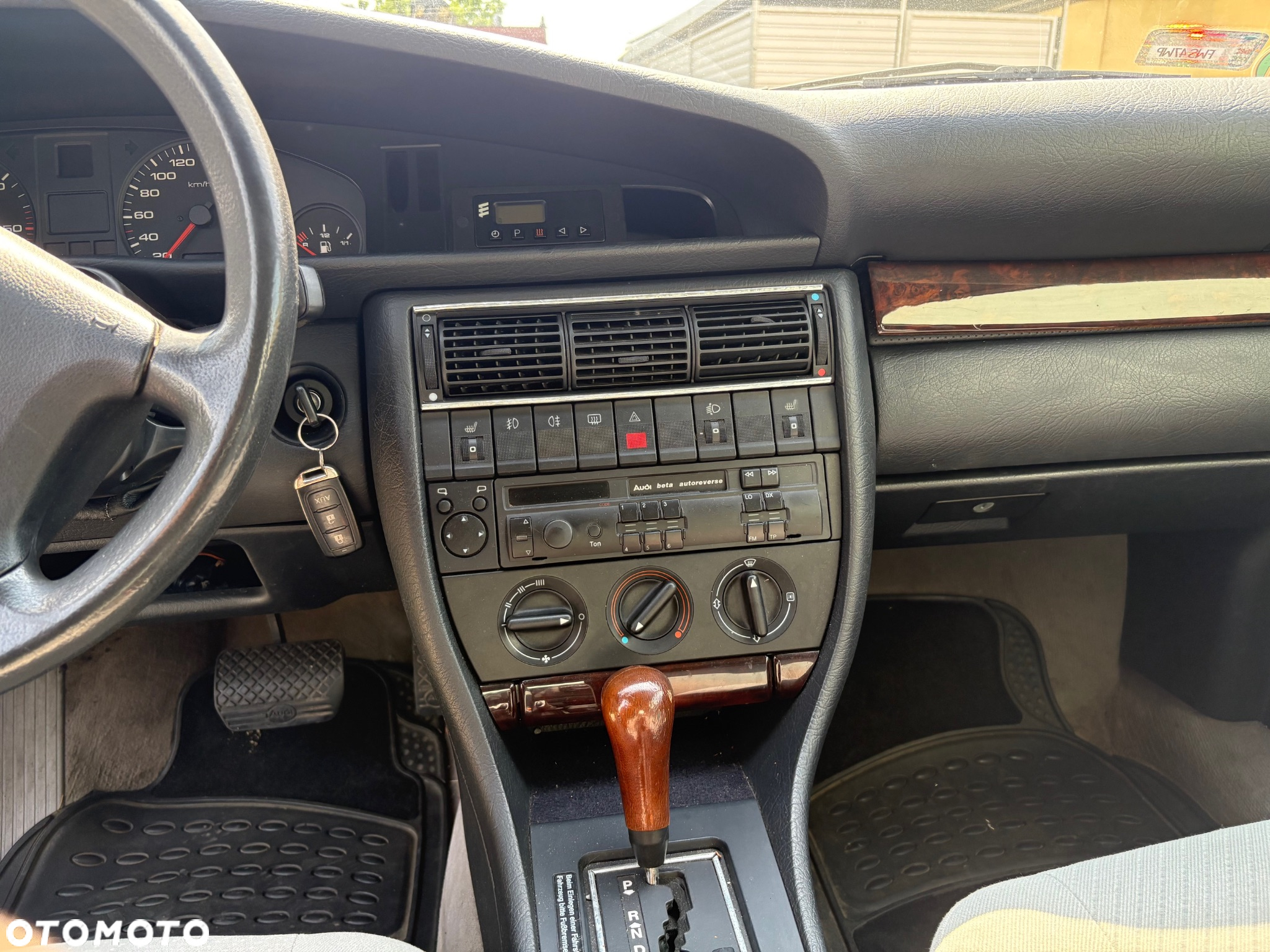 Audi A6 - 6