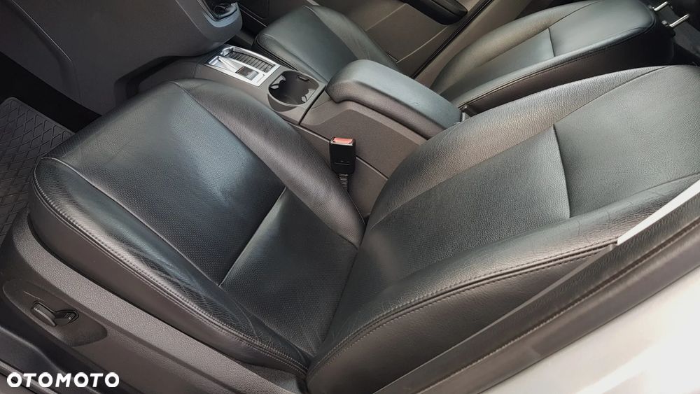Ford Focus C-Max 1.8 Ghia - 13