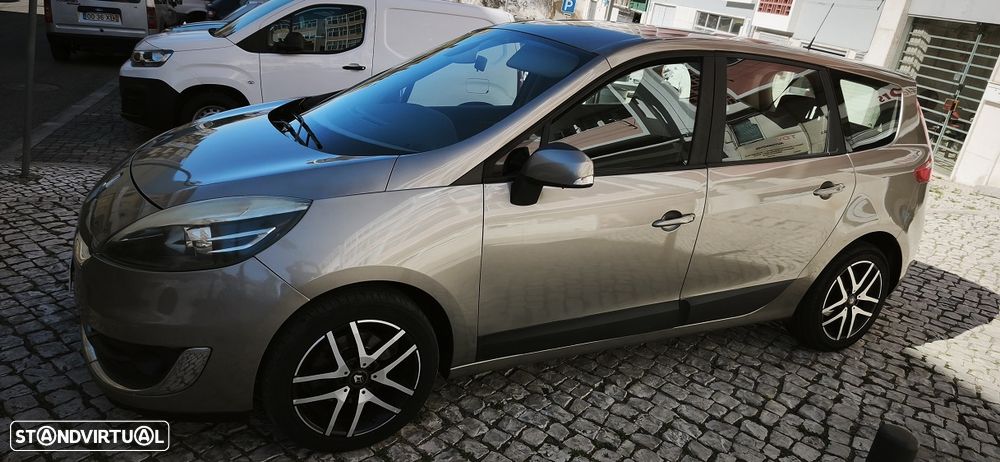 Renault Grand Scénic - 3