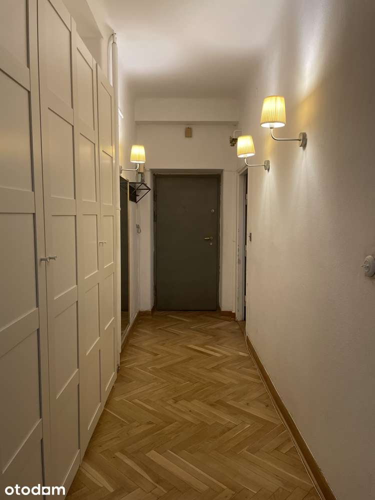Powiśle | 64 m² | 2 pokoje | bezpośrednio | 3 min od metra