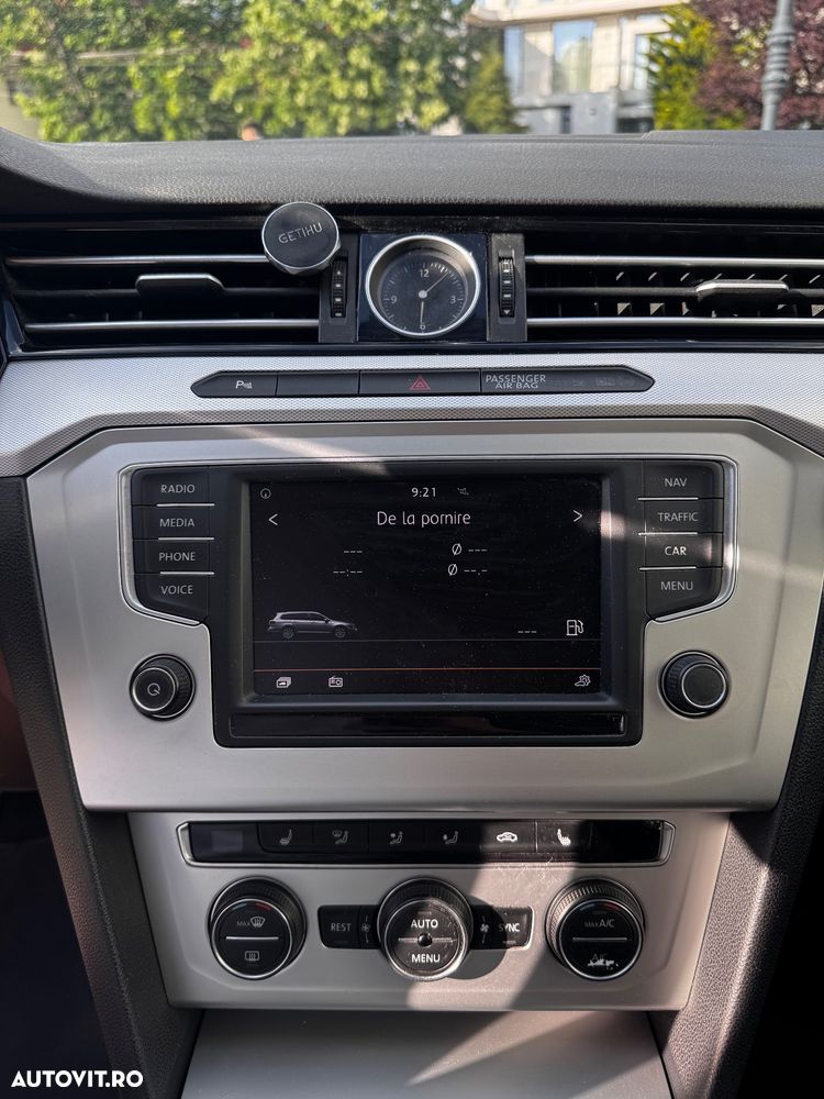 Volkswagen Passat 2.0 TDI Comfortline - 30