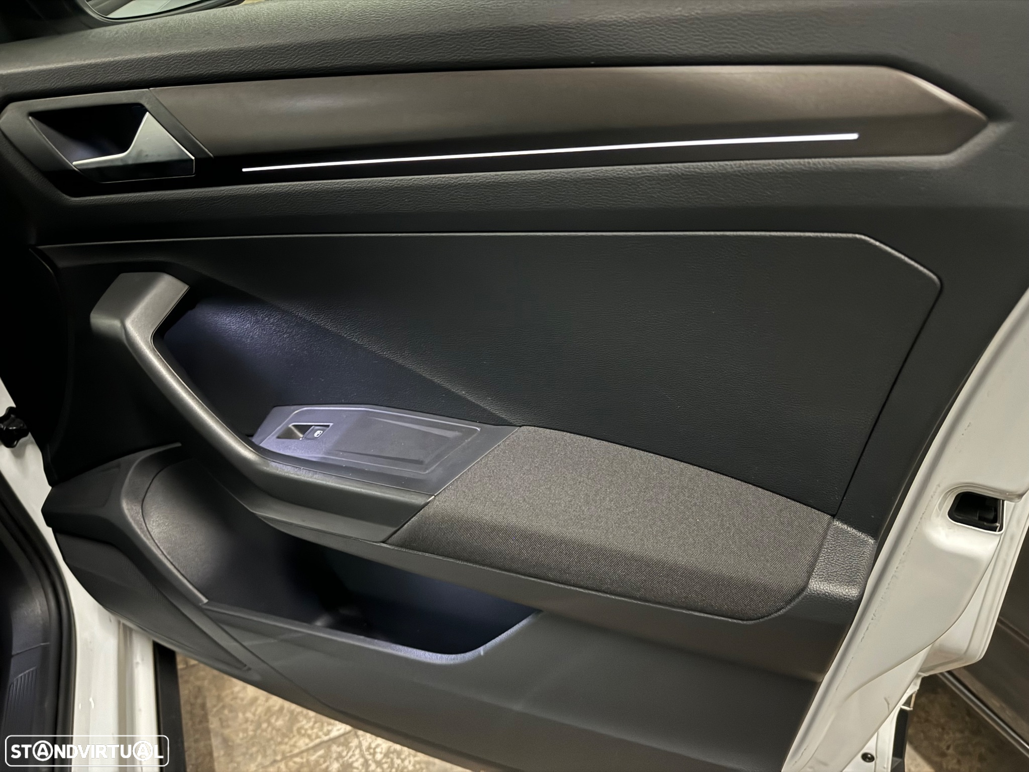 VW T-Roc 1.0 TSI Style - 30