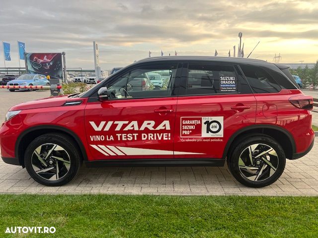 Suzuki Vitara 1.4 Boosterjet 6AT MHEV Luxus - 4
