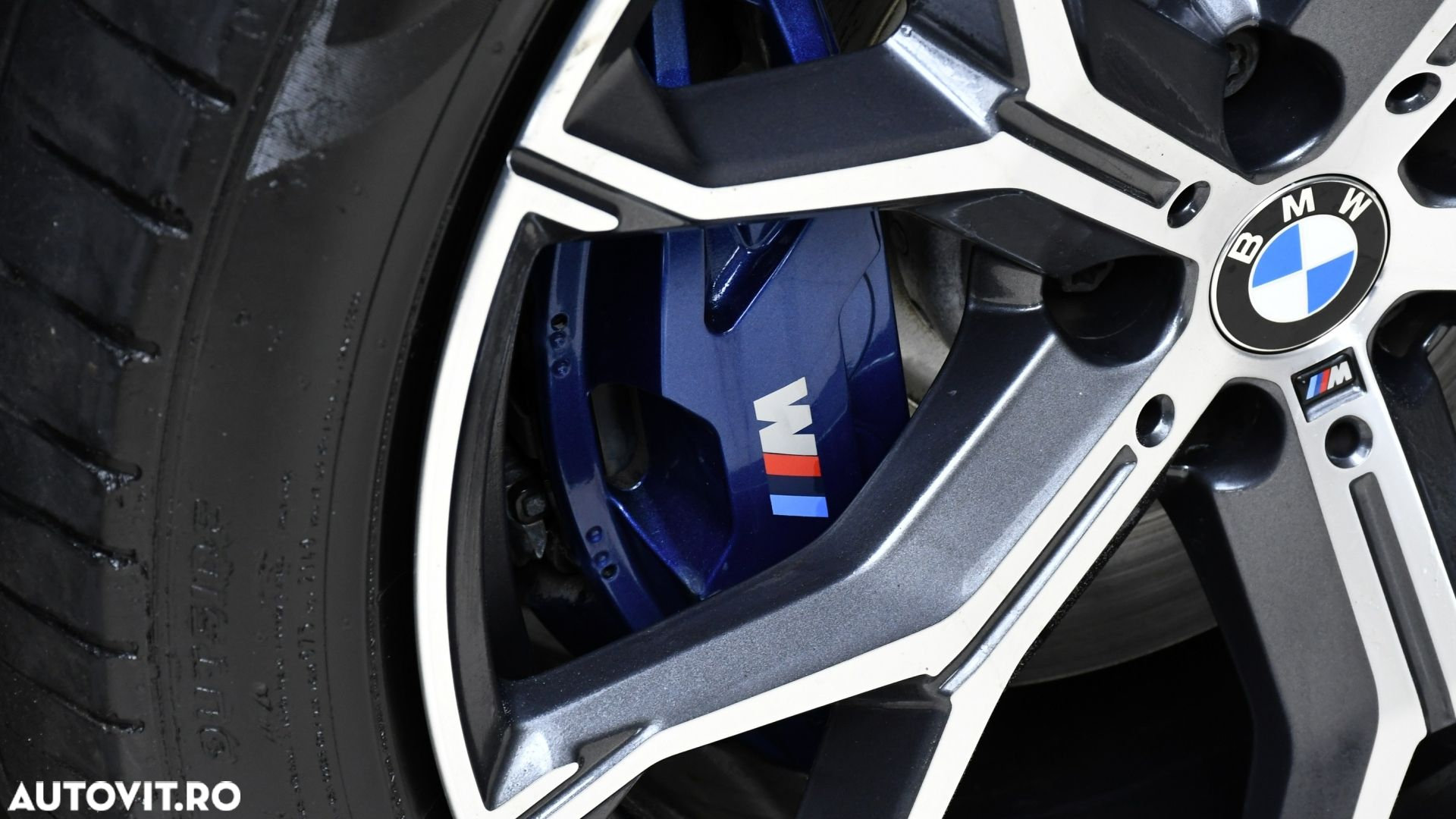 BMW X5 M M50d - 25