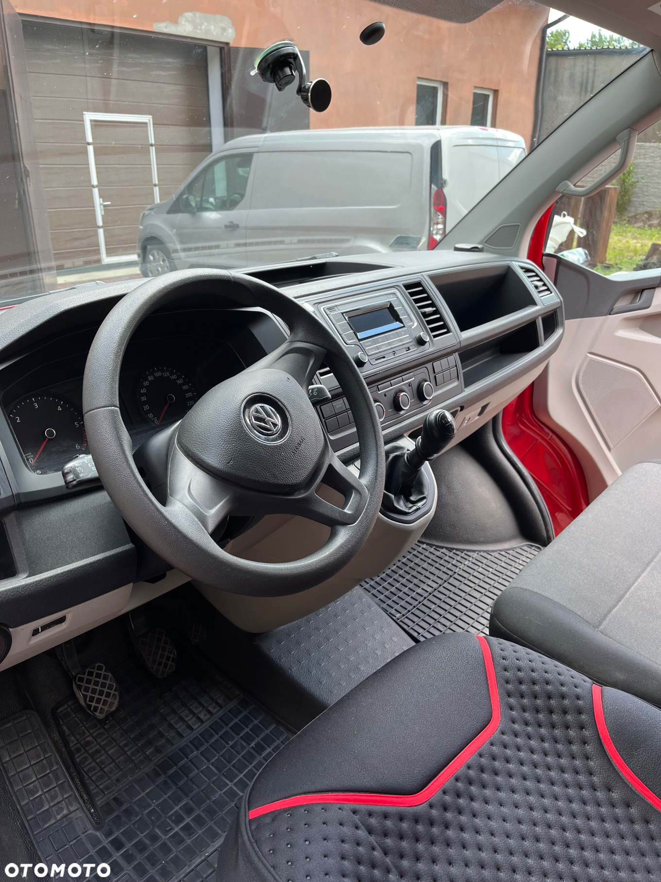 Volkswagen Transporter T5 TDI L2H2 - 8