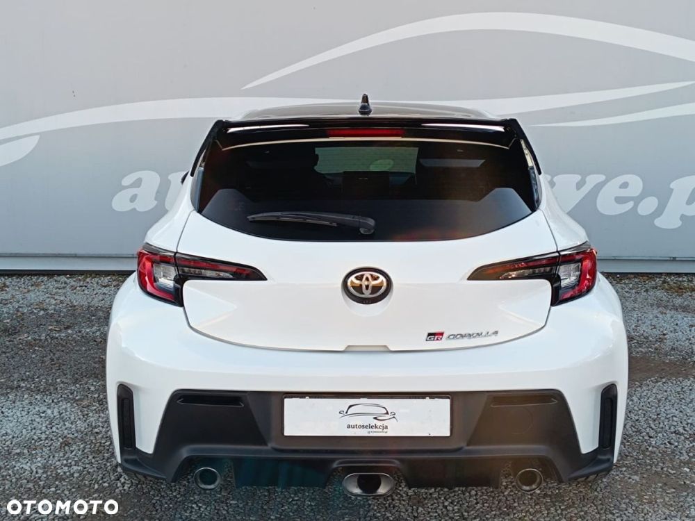 Toyota GR Corolla - 15
