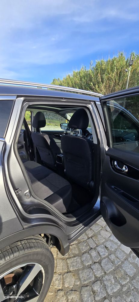 Nissan Qashqai 1.5 dCi N-Connecta - 19