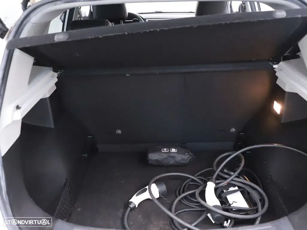 MG ZS ver-ev-luxury - 13