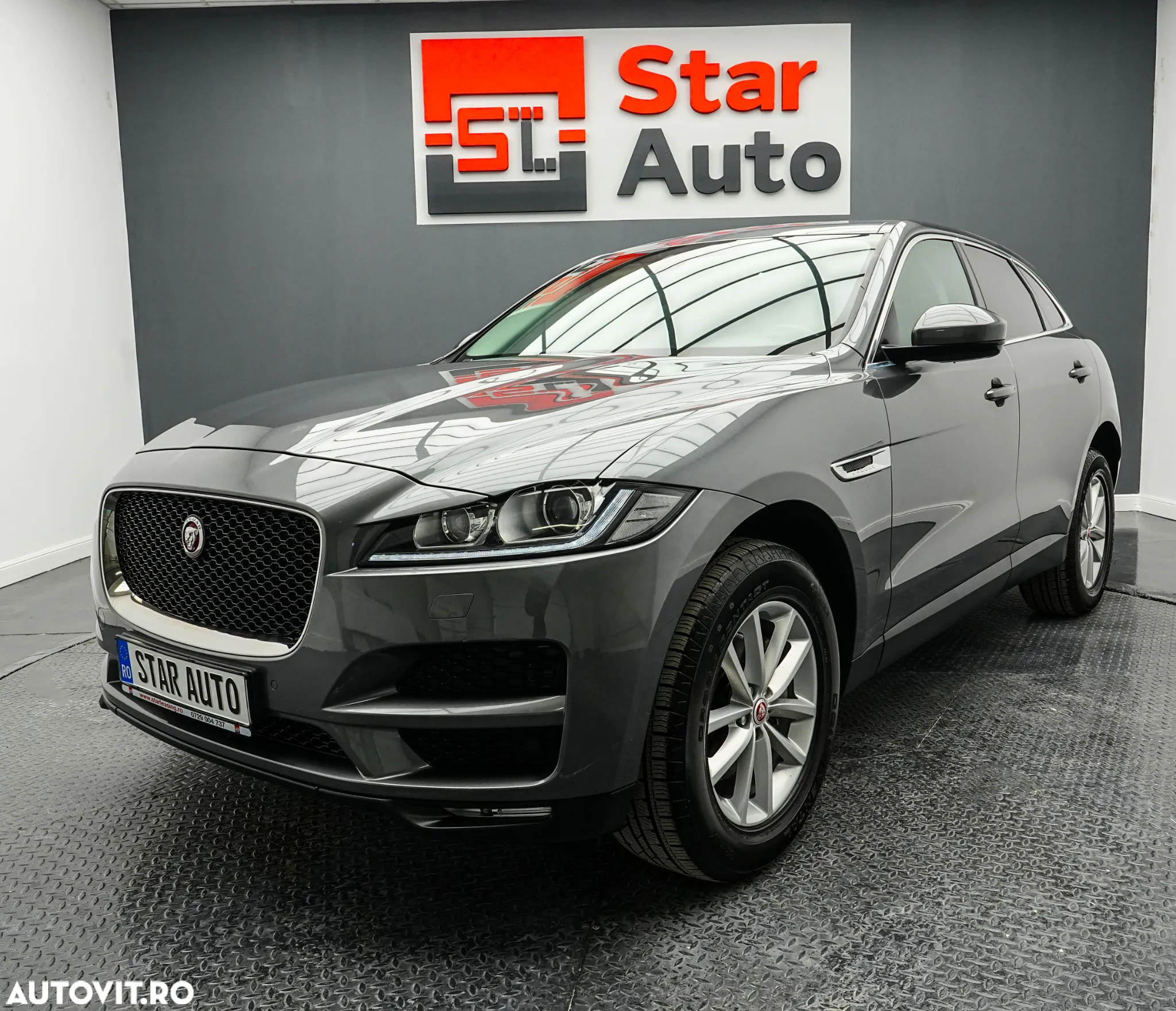 Jaguar F-Pace 20d AWD Pure - 2