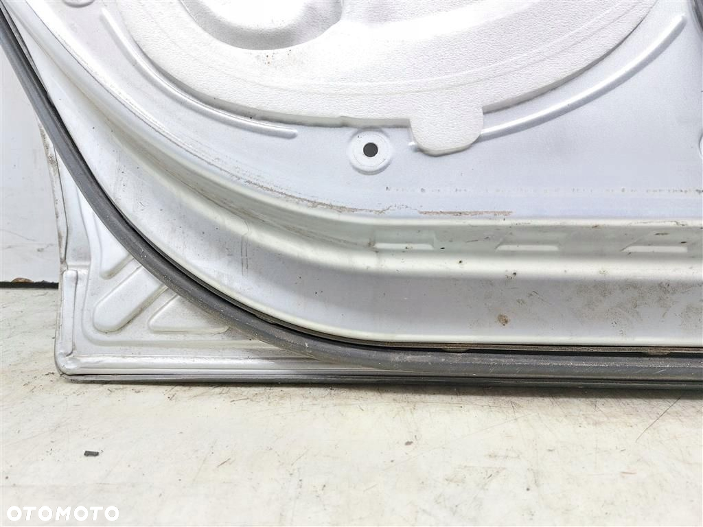 Drzwi tylne lewe tył Citroen C4 I 2004-2008  LAK:EZR ŁADNE - 2