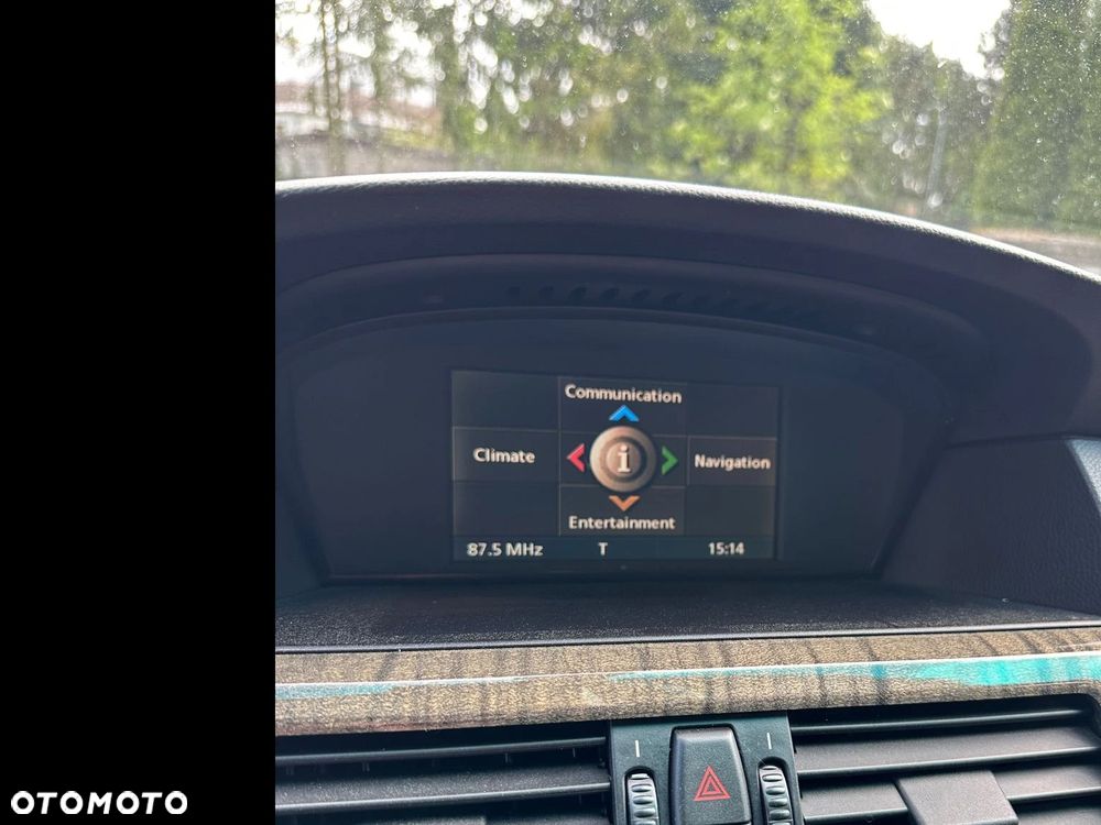 BMW Seria 5 - 12
